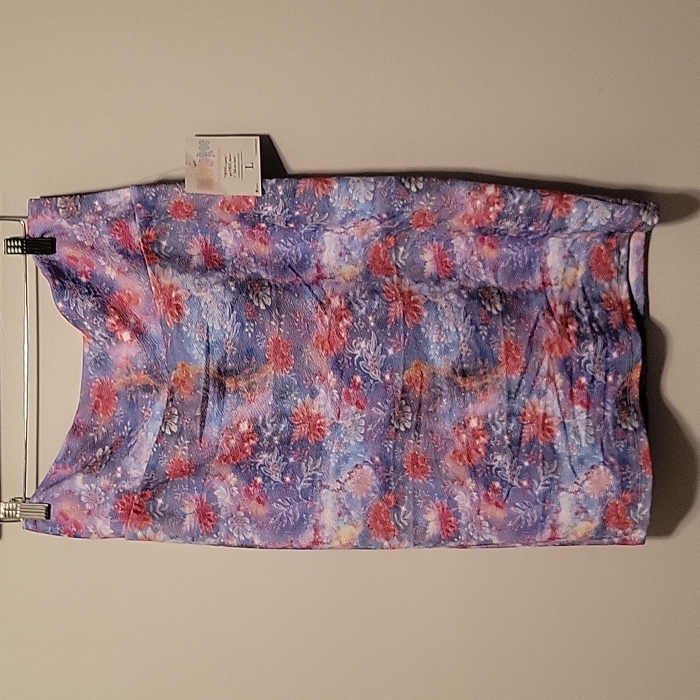Women's skiry